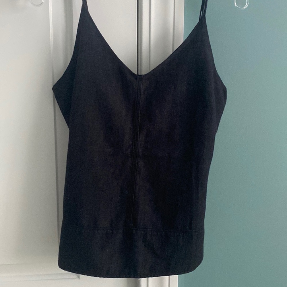 FIGURE FLATTERING, SUPER SOFT CALVIN KLEIN TANK